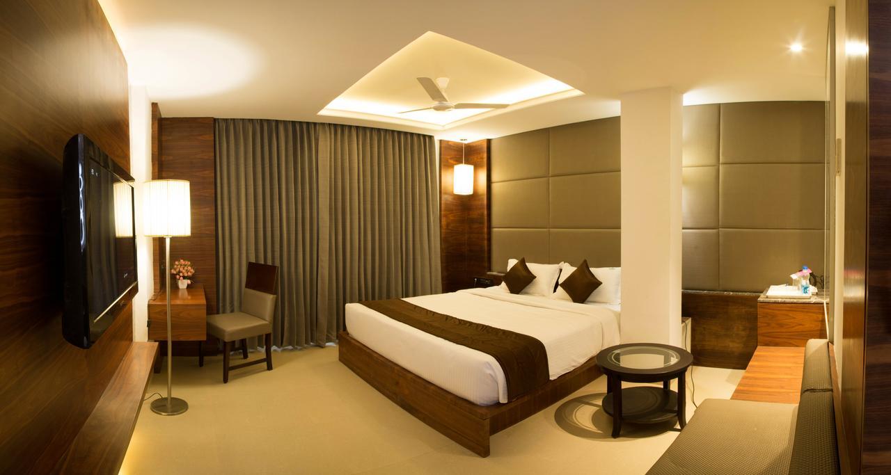 Urvashi Residency Hotel Chennai Ngoại thất bức ảnh