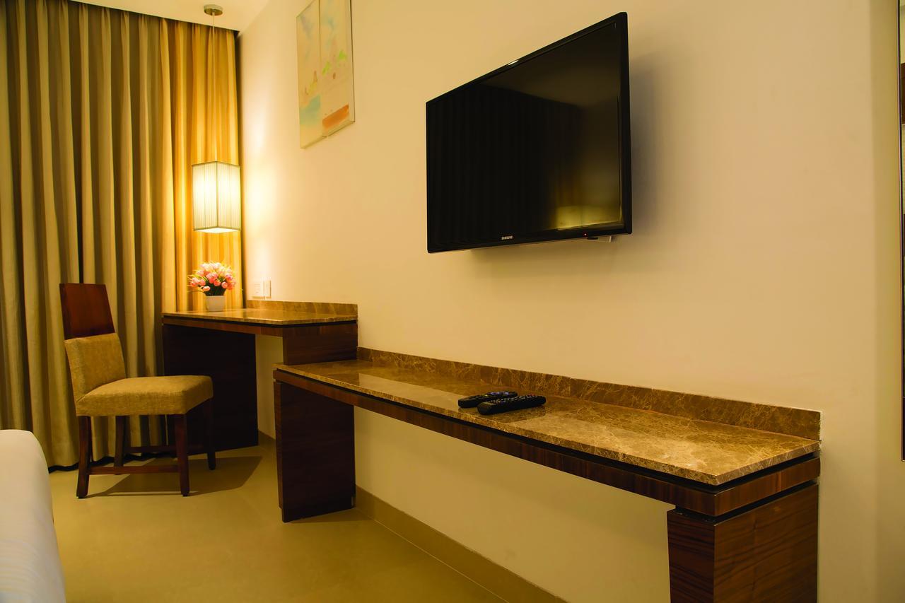 Urvashi Residency Hotel Chennai Ngoại thất bức ảnh