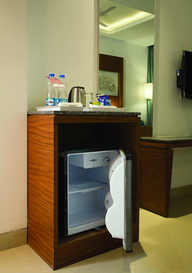 Urvashi Residency Hotel Chennai Ngoại thất bức ảnh