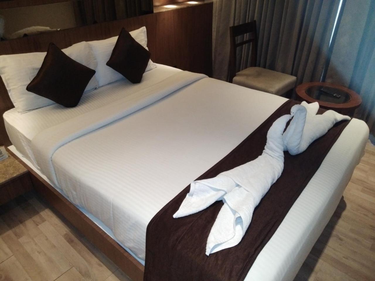 Urvashi Residency Hotel Chennai Ngoại thất bức ảnh